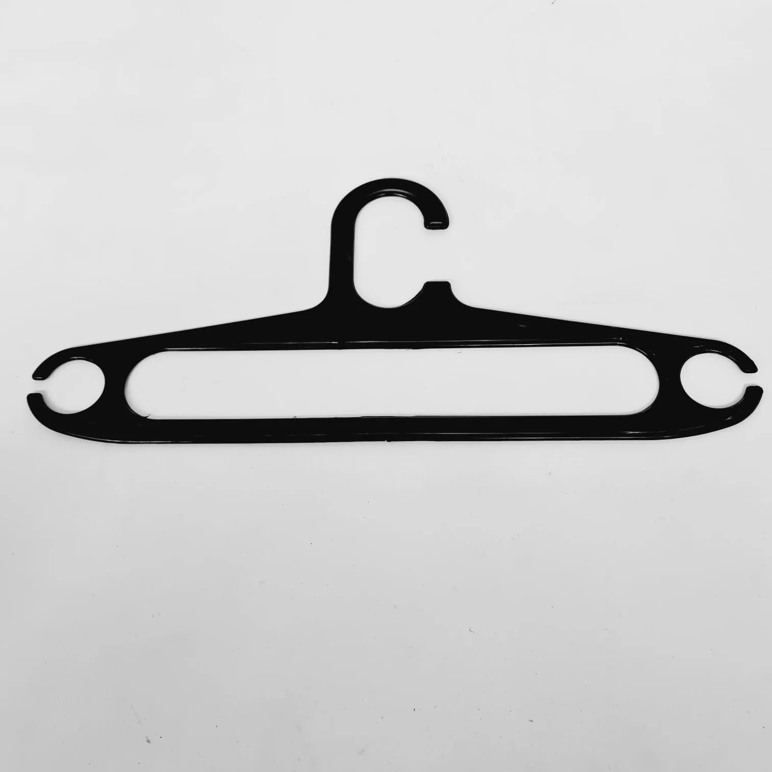 Hanger Plastik 17 Inch Hitam Elastis Gantungan Baju Termurah